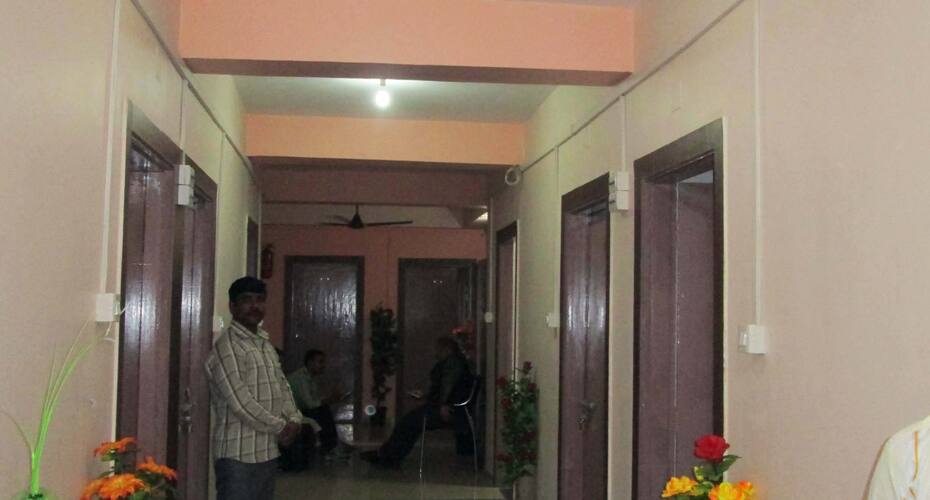 Hotel A-1, Ahmedabad 5